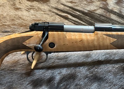 NEW WINCHESTER MODEL 70 SUPER GRADE MAPLE 243 WIN 22