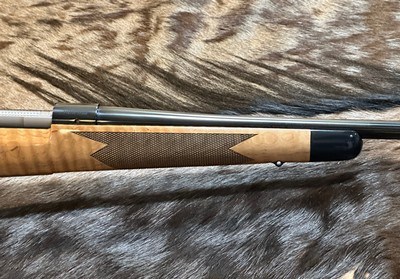 NEW WINCHESTER MODEL 70 SUPER GRADE MAPLE 243 WIN 22
