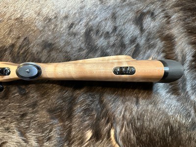 NEW WINCHESTER MODEL 70 SUPER GRADE MAPLE 308 WIN 22