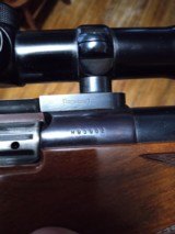 Take a look at this 1976 made unfired weatherby mark v deluxe in 300 weatherby magnum they don't get any nicer !!!!!! - 9 of 14