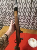 Like new kimber 8400 classic select grade 338 win mag French walnut beautiful no longer made rifle - 7 of 15