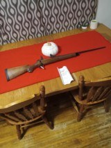 Like new kimber 8400 classic select grade 338 win mag French walnut beautiful no longer made rifle - 1 of 15