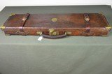 English Oak & Leather Single Gun Case with Accessories – Nice Period Case – Recently Refurbished - 2 of 5