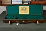 English Oak & Leather Single Gun Case with Accessories – Nice Period Case – Recently Refurbished - 5 of 5