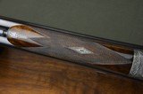 Holland & Holland Royal Hammerless Ejector 12 Bore with 30” Barrels and Great Engraving - 11 of 15