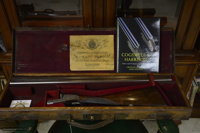 Cogswell & Harrison Sidelock Non-Ejector with Lever-Cocking Toplever and 30” Nitro Damascus Barrels - Image 3 of 15