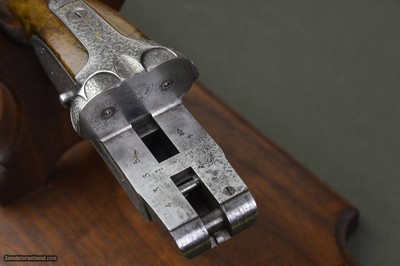 James Woodward & Sons 12 Bore “The Automatic” Under Snap Action Sidelock Ejector with Great Engraving – No.2 of a Pair - Image 14 of 15