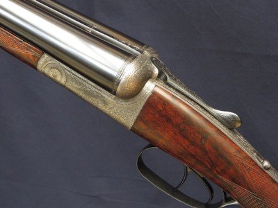 James MacNaughton & Sons 12 Bore Edinburgh Round Action Ejector – Great Engraving and Highly Figured French Walnut - Image 4 of 14