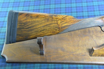 John Dickson & Son 20 Bore Bar Action Hammergun with 30” Nitro Damascus Barrels – 2-3/4” - Image 10 of 14