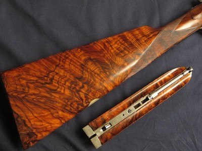Holland & Holland Royal 16 Bore Sidelock Ejector with Spectacular Wood – 2-3/4” Cartridges – Long Length of Pull - Image 7 of 13