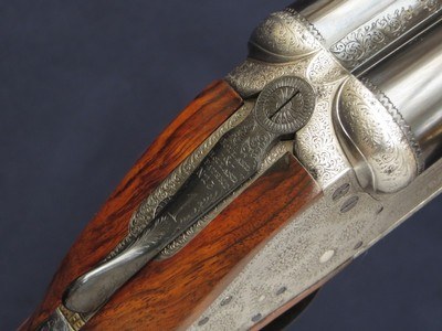 Holland & Holland Royal 16 Bore Sidelock Ejector with Spectacular Wood – 2-3/4” Cartridges – Long Length of Pull - Image 2 of 13