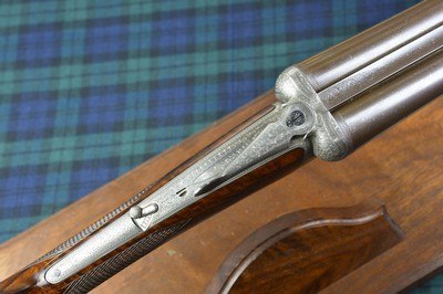 James MacNaughton & Sons 12 Bore “Edinburgh Gun” Round Action Ejector with Beautifully Figured Nitro Damascus Barrels - Image 11 of 15