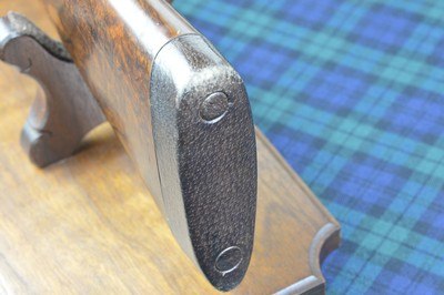 James MacNaughton & Sons 12 Bore “Edinburgh Gun” Round Action Ejector with Beautifully Figured Nitro Damascus Barrels - Image 12 of 15