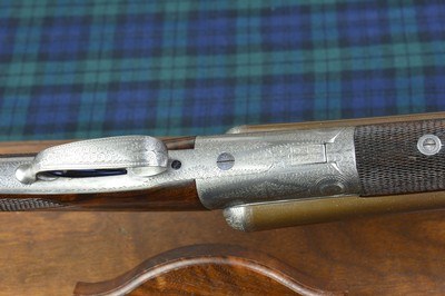 James MacNaughton & Sons 12 Bore “Edinburgh Gun” Round Action Ejector with Beautifully Figured Nitro Damascus Barrels - Image 3 of 15