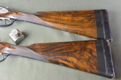 PAIR – Stephen Grant & Son 12 Bore Sidelock Ejectors with 30” Very Highly Figured Nitro Damascus Barrels and Highly Figured French Walnut - Image 5 of 12