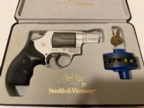 Smith & Wesson 331 AirLite 32 H&R Mag - 4 of 10