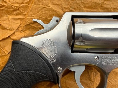 Smith & Wesson 64 no dash 2 inch - Image 4 of 5