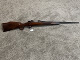 Weatherby Mark V Varmintmaster 22-250 rare high grade walnut - 1 of 15