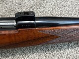 Weatherby Mark V Varmintmaster 22-250 rare high grade walnut - 4 of 15