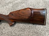Weatherby Mark V Varmintmaster 22-250 rare high grade walnut - 5 of 15