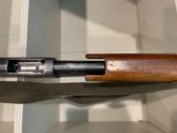 ITHACA 37 FEATHERLIGHT DEERLAYER 12 GA 2 3/4" SHOTGUN IN GREAT CONDITION 20" DEERSLAYER SMOOTH BORE BARREL WITH SIGHTS FULLY FUNCTIONAL - 14 of 15