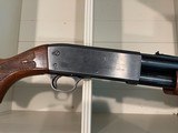 ITHACA 37 FEATHERLIGHT 12 GA 20" SMOOTH BORE SHOTGUN IN GREAT CONDITION AND IS 100% FUNCTIONAL VERY DEPENDABLE GUN PUMP ACTION - 2 of 15