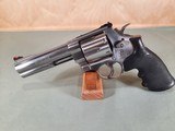 Smith & Wesson Model 629-6 44 Magnum - 1 of 5