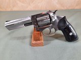 Ruger Model SP-101, 32 H&R Magnum - 1 of 4