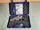 Smith & Wesson Model 629-6 44 Magnum - 1 of 6