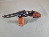 Smith and Wesson Model 586, 357 Magnum - 3 of 4