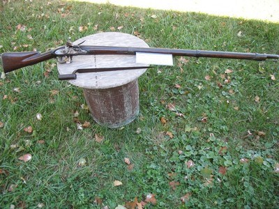 Antique Springfield Armory 1795 Musket Type Two. War of 1812. Lock Works Perfectly. Clear Markings. Bayonet. Very Good Condition.