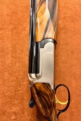 Perazzi MX8 Sporting 32” LH Palm Swell Gorgeous wood - 4 of 13