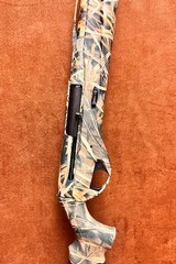 Benelli Super vinci camo 12ga shotgun new unfired - 4 of 6