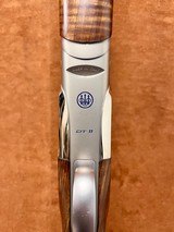 Beretta DT11 Sporter 12ga 32" Spectacular wood! New - 5 of 13