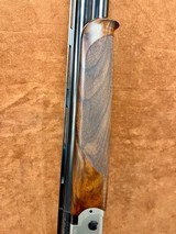 Beretta DT11 Sporter 12ga 32" Spectacular wood! New - 10 of 13