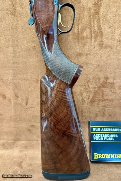 Browning Citori Grade 6 12GA 32