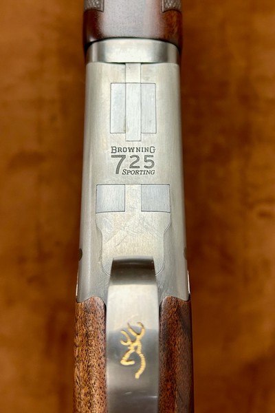Browning 725 Sporting 12GA 32