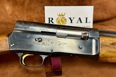 Browning A5 Light 12GA 25" | 26020042 - Image 1 of 13