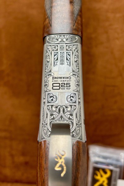 Browning CITORI 825 MAX TRAP 12GA 32" | 26040104 - Image 2 of 15
