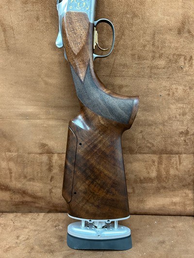 Browning 825 Golden Clays Trap Fully Adjustable Stock 12GA 32" | 26040103 - Image 8 of 15