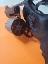 Smith & Wesson 329PD 44 Mag - 6 of 9