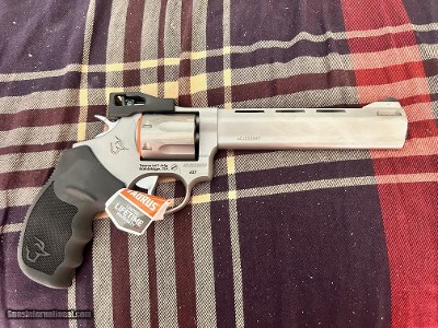 Tarus Tracker .357mag SS 6 1/2" barrel 7 rounds - NIB