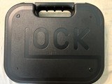Glock PI1750204 G17 Gen3 9mm Luger Caliber with 4.49" Barrel, 17+1, Grey Cerakote - NIB - 8 of 9