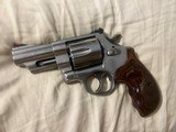 Smith & Wesson S&W 629-6 Deluxe 3" Barrel 44 Magnum Revolver - Excellent Condition - 5 of 12