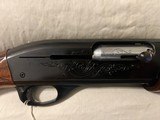Remington 1100 12 Gauge Semi- Automatic Shotgun with a 26" Vented Barrel - Very Good Condition - 3 of 14