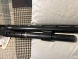 Remington 1100 12 Gauge Semi- Automatic Shotgun with a 26" Vented Barrel - Very Good Condition - 12 of 14