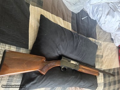 Gorgeous Browning A5 Light 12-gauge 26" Barrel IM Fixed Choke - All Original As New