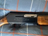 Browning B-2000 12 Gauge Semi Auto 26" Vented Barrel Fixed IC - Collector Condition - 1 of 15