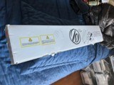 Weatherby 18i Deluxe GR2 Semi Auto 20 Gauge Shotgun 28" vented Rib Barrel - NIB - 16 of 17