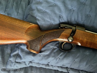 Rare Sako III/75 Bolt Action Rifle .22-250 Cal 23.5" Barrel - Excellent Condition
